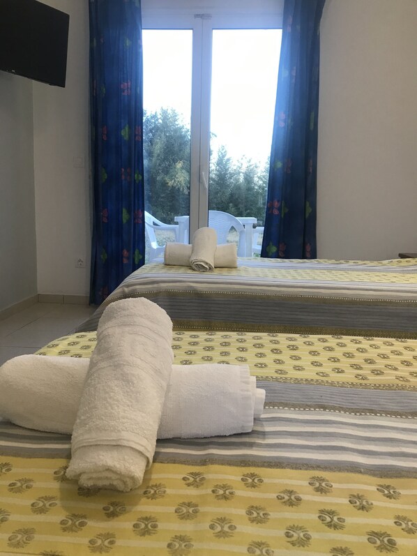 1 bedroom, WiFi, bed sheets