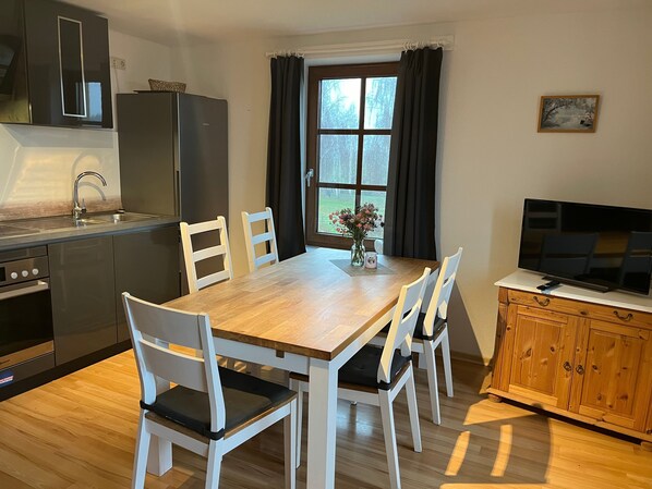 Imagen sin descripción, 1 de 18, botón