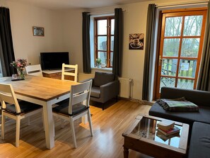 Imagen sin descripción, 3 de 18, botón