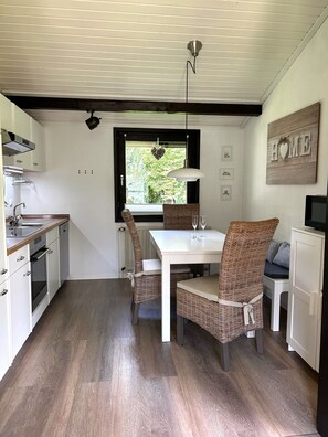 Nicht klassifiziertes Bild, 4 von 22, Schaltfläche