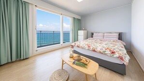 Basic Room, 1 Bedroom (402(Oceanview))