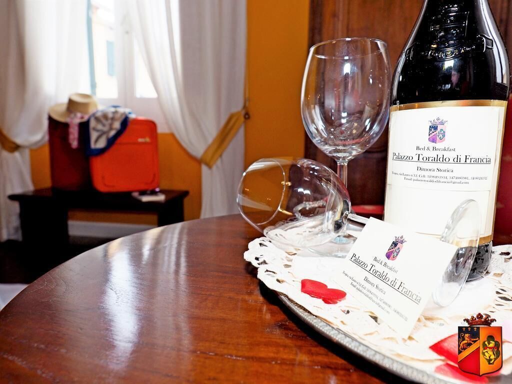 Photo - Palazzo Toraldo di Francia