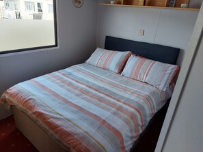 3 bedrooms, iron/ironing board, free WiFi, bed sheets - Above & Beyond Caravans4hire Lyons Robin Hood Rhyl (Rhyl)