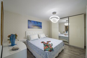 2 bedrooms, iron/ironing board, free WiFi, bed sheets