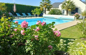 Piscine extérieure, piscine chauffée