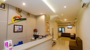 Lobby - Sun Hotel Pangkalpinang (Pangkalpinang)
