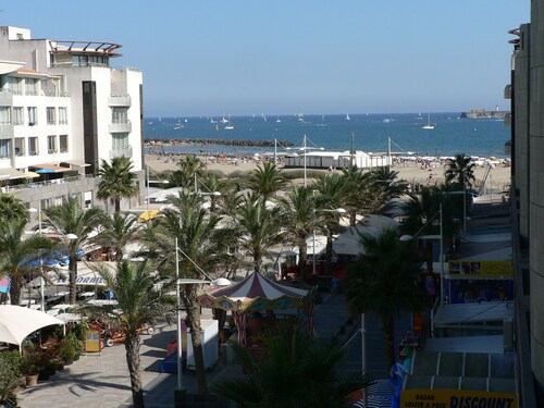 34 m2 apartment with all modern conveniences in a seaside location