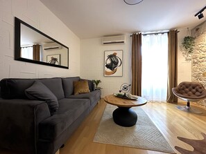 Standard Apartment | Living area - Apartment Erin (Rovinj)
