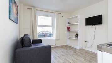 Apartemen, ensuite (Flat 1) | Lounge