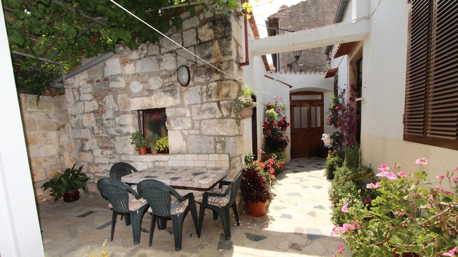 Apartment Riki