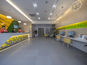 Lobby - Vatica Hefei Huangshan Road Yuexi Road Hotel (Hefei)