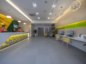 Lobby - Vatica Hefei Huangshan Road Yuexi Road Hotel (Hefei)