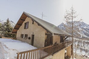 Esterni