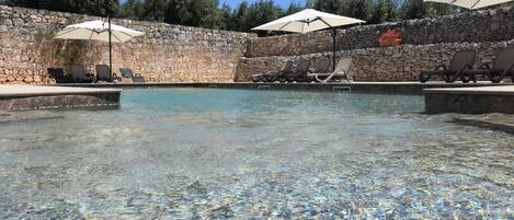 Piscine extérieure