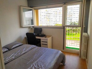 1 makuuhuone, silitysrauta/-lauta, ilmainen Wi-Fi, vuodevaatteet