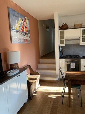 Interior - House of Mar-can accommodate up to 16 people with House of Nini CITRA 010047-LT-0124 (Recco)