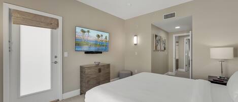 3 bedrooms, desk, iron/ironing board, WiFi