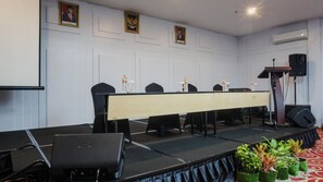 Meeting facility - Alam Hotel by Cordela (Medan)