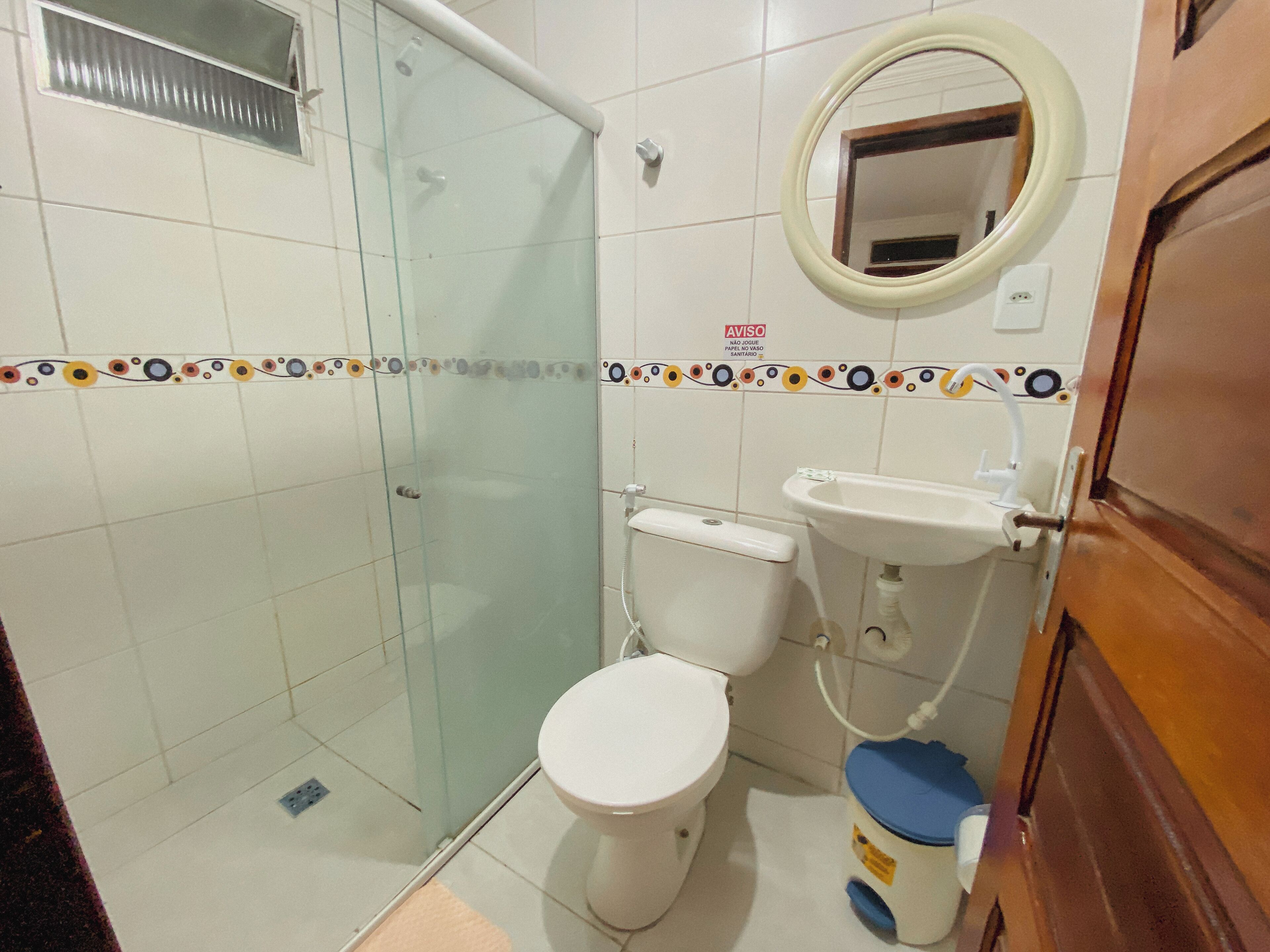 standard single room, 1 double bed | bathroom | shower, rainfall showerhead, towels, soap