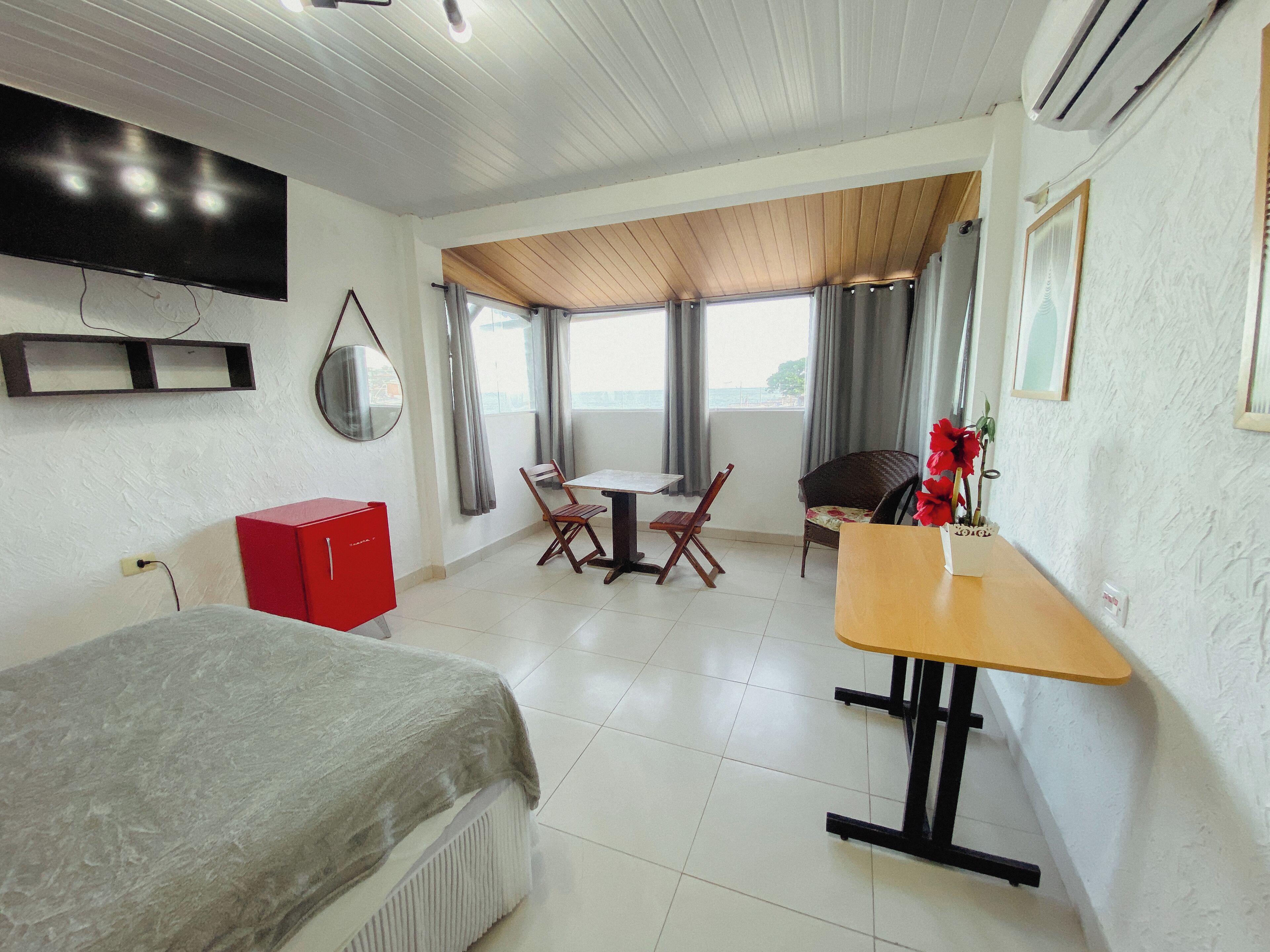 Deluxe Double or Twin Room | Minibar, desk, blackout drapes, free WiFi