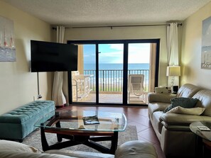 Älytelevisio, stereot, työhuone