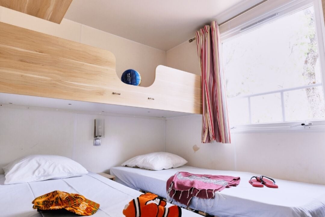 Mobile Comfort-Unterkunft | Individuell eingerichtet, kostenloses WLAN, Bettwäsche