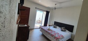 Studio, 1 King Bed | Free WiFi - Carri Surf Studio (Puerto Escondido)