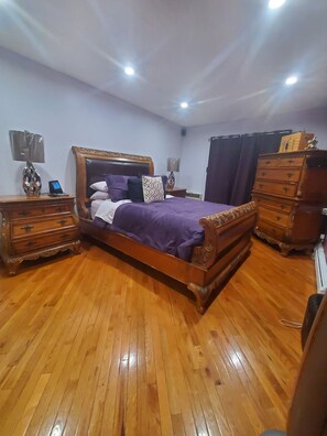 1 Schlafzimmer, Bügeleisen/Bügelbrett, kostenloses WLAN, Bettwäsche