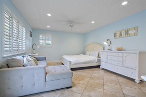3 bedrooms, iron/ironing board, travel crib, WiFi