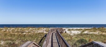 Stunning Sandcastles Ocean Front - Amelia Plantation