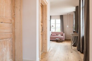 1 Schlafzimmer, Zimmersafe, Bügeleisen/Bügelbrett, kostenloses WLAN