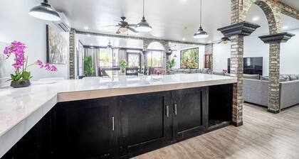 Jaco Beach Private 16 Bedroom Oceanfront Beach Home, Prime Location