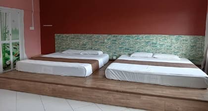 Aeon Tebrau Homestay And D-hotel