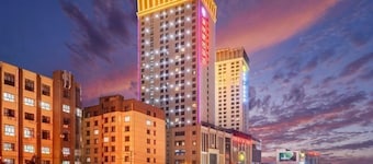 Xixia International Hotel