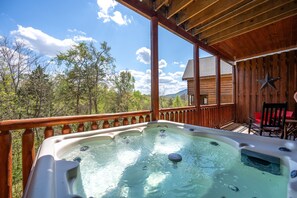 Bain à remous extérieur