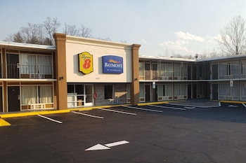 Super 8 by Wyndham Morganton