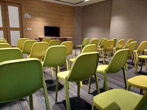 Meeting facility - Holiday Inn Express Pune Pimpri (Pune)