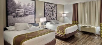 Super 8 by Wyndham Georgetown