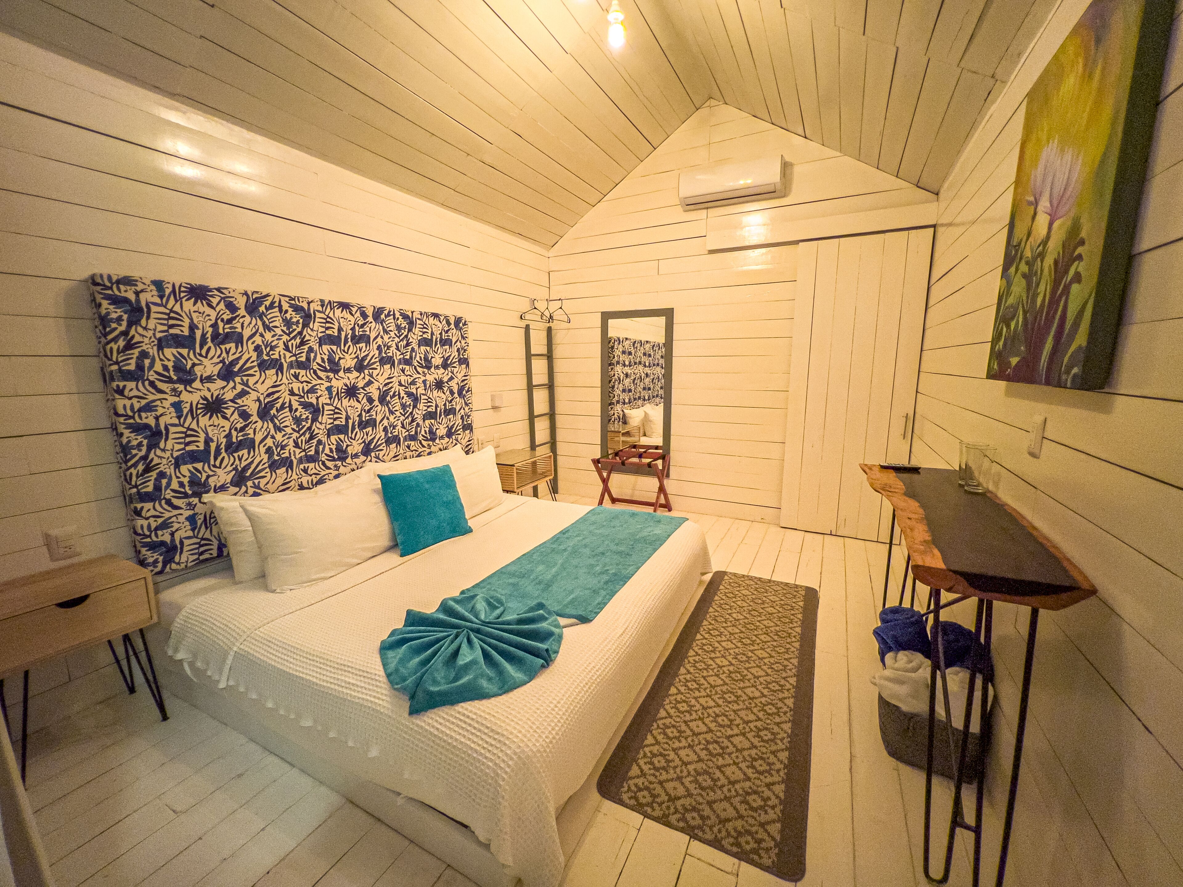 deluxe cabin | in-room safe, iron/ironing board, bed sheets