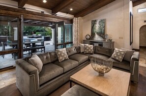 Älytelevisio, takka, videopelejä