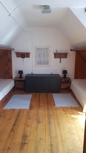 2 多间卧室、熨斗/熨衣板