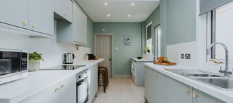 Brand New Townhouse In Rugby