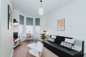 Living area - Brand New Townhouse In Rugby (Rugby)
