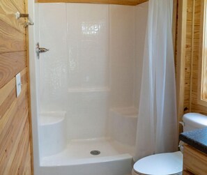 Bathroom - Bonanza Camping Resort (Wisconsin Dells)