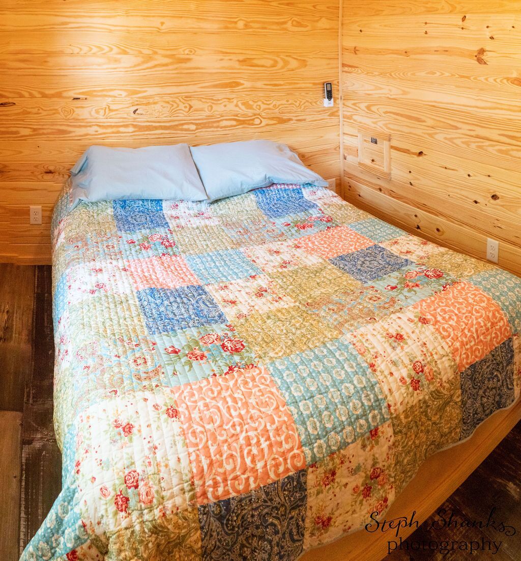 Deluxe Cabin | 2 bedrooms, free WiFi