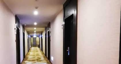 Chang Hong Villa Hotel