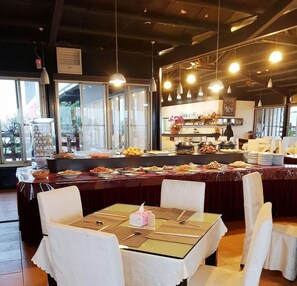 Dining - Chang Hong Villa Hotel (Jinning)