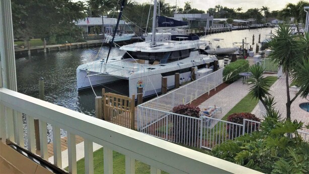 A marina with several boats docked. - STUNNING WATERFRONT 2 BEDROOM BEAUTY.  CLOSE TO EVERYTHING. (Fort Lauderdale)