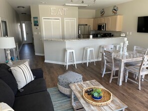 Smart TV - 9239 Beachwalk location of Sandpiper with Beach Service (Destin)