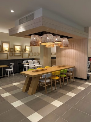 Daily buffet breakfast (EUR 9 per person)
